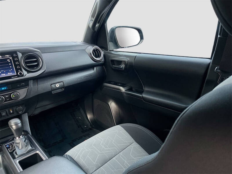 2023 Toyota Tacoma TRD Off-Road