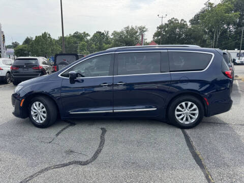 2018 Chrysler Pacifica Touring L Plus