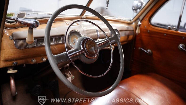 1947 Ford Super Deluxe