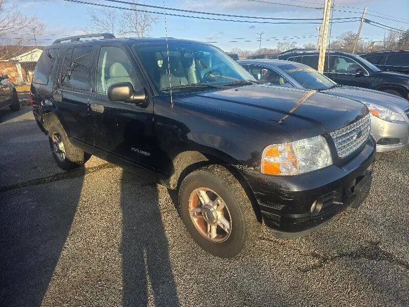 2004 Ford Explorer XLT
