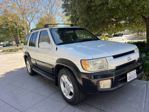 2001 Infiniti QX4