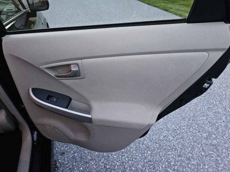 2014 Toyota Prius Two