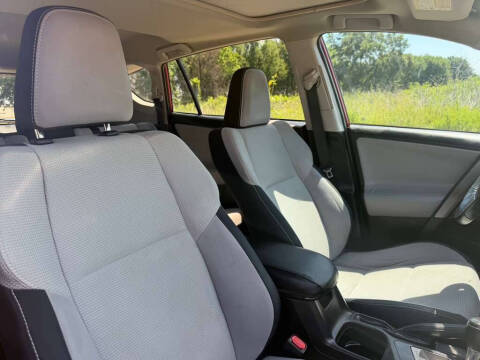 2016 Toyota RAV4 XLE
