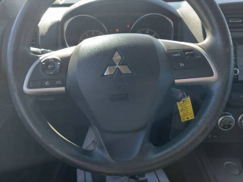 2020 Mitsubishi Outlander Sport ES