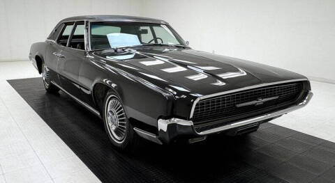 1967 Ford Thunderbird