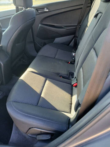 2017 Hyundai Tucson SE Plus