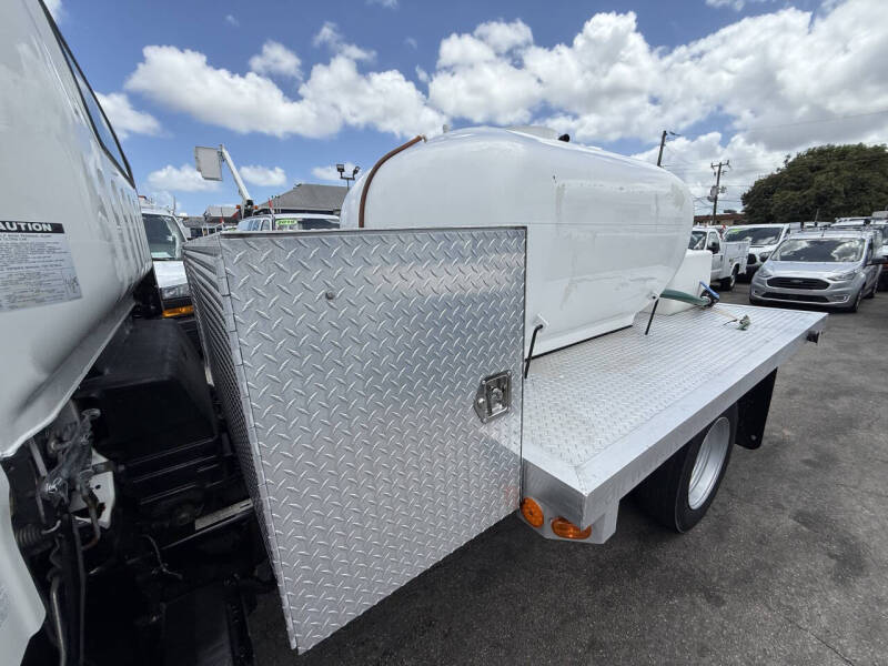 2014 Isuzu NPR