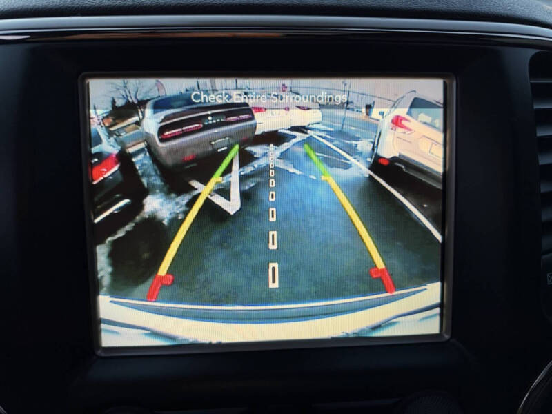 2016 Jeep Grand Cherokee Summit