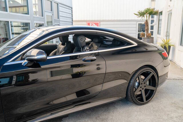 2016 Mercedes-Benz S-Class 6