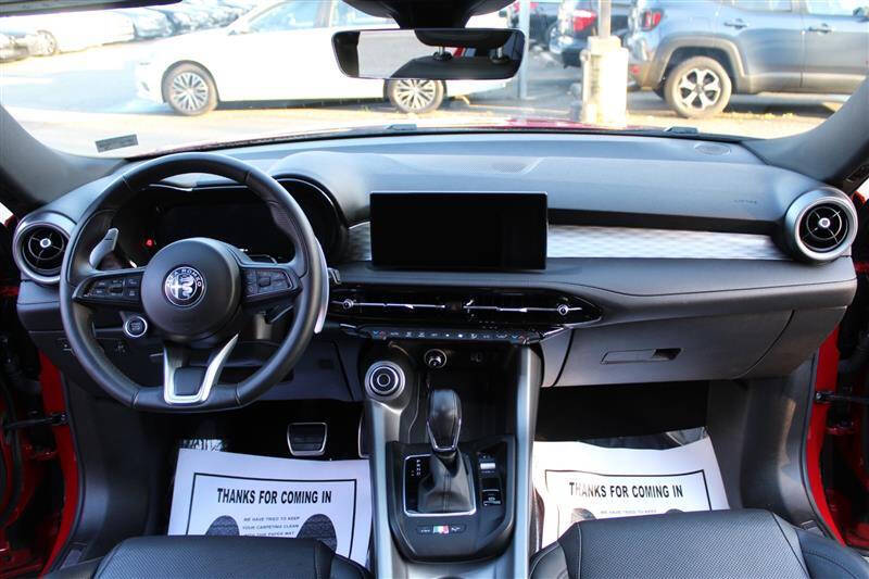 2024 Alfa Romeo Tonale Hybrid Veloce