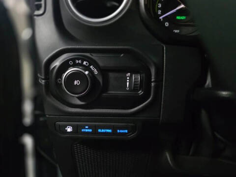 2024 Jeep Wrangler Sahara 4xe