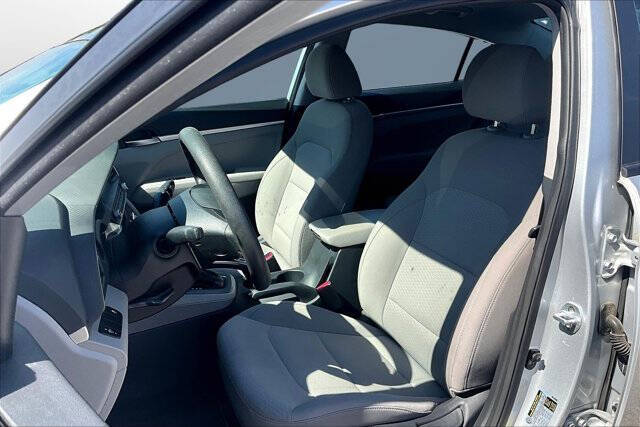 2019 Hyundai Elantra
