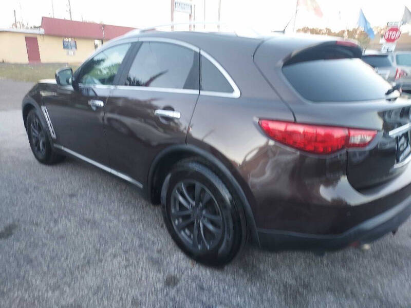 2010 Infiniti FX35