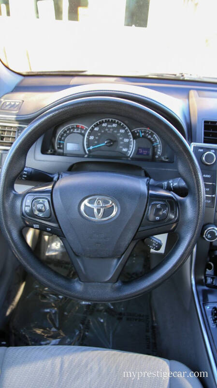 2015 Toyota Camry LE