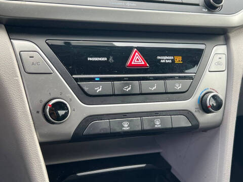 2018 Hyundai Elantra