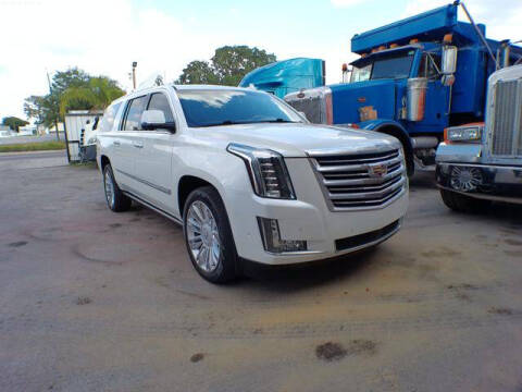 2019 Cadillac Escalade ESV Platinum