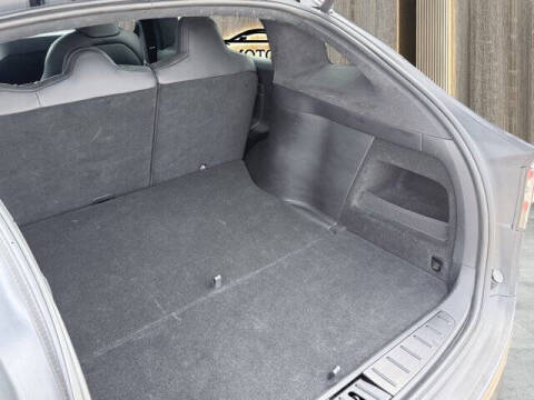 2023 Tesla Model X Standard Range