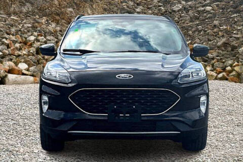 2021 Ford Escape Titanium