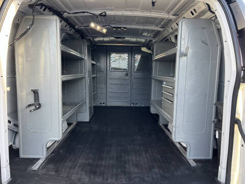 2020 Chevrolet Express 2500