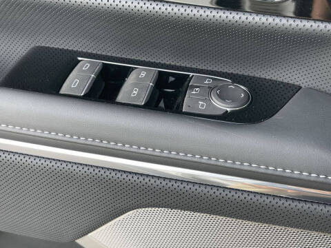 2025 GMC Sierra EV Denali