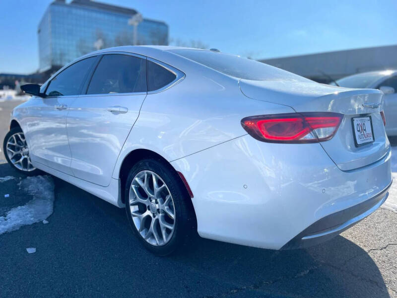 2015 Chrysler 200 C
