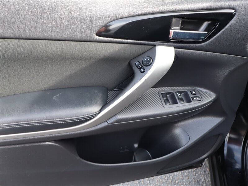 2020 Mitsubishi Eclipse Cross SE