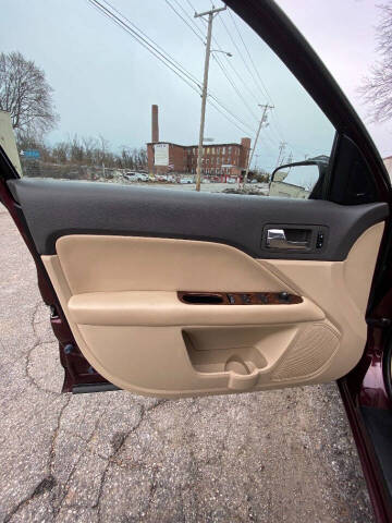 2011 Ford Fusion SEL