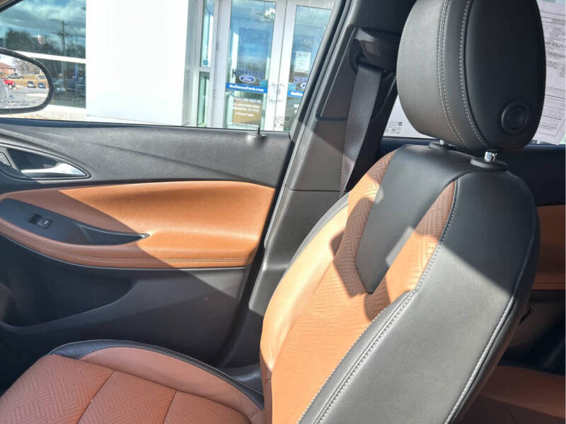 2020 Buick Encore GX Essence