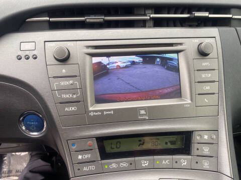 2013 Toyota Prius Four