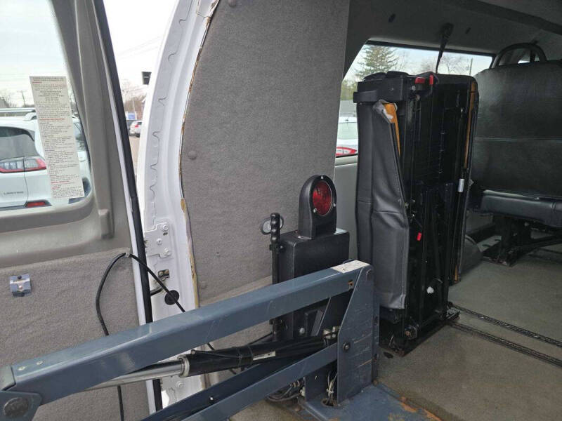 2012 Ford E-Series E-250