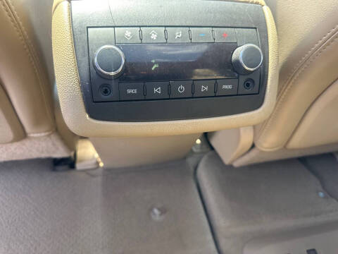 2012 GMC Acadia Denali