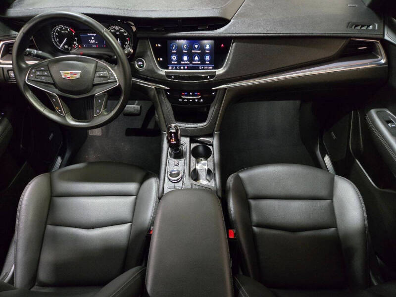 2023 Cadillac XT5 Luxury