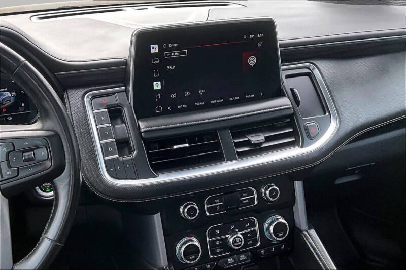 2022 GMC Yukon SLT