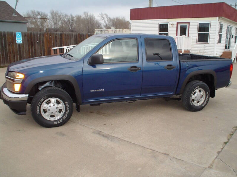 World of Wheels Autoplex Car Dealer in Hays, KS