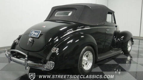 1940 Ford Deluxe
