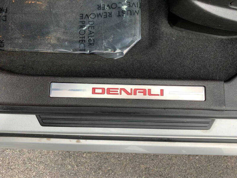 2015 GMC Acadia Denali