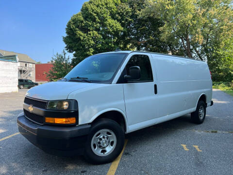 2019 Chevrolet Express 2500