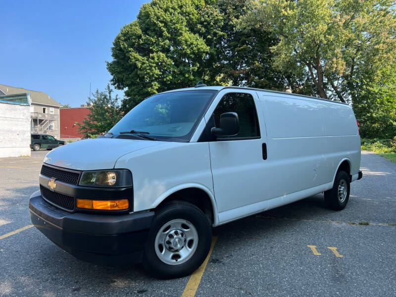 2019 Chevrolet Express 2500