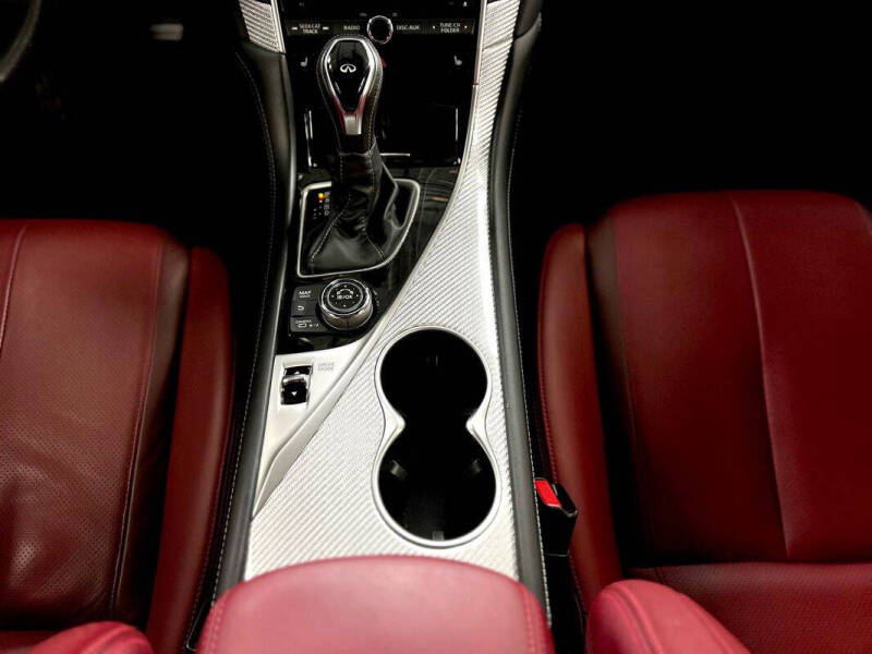 2019 Infiniti Q60 Red Sport 400