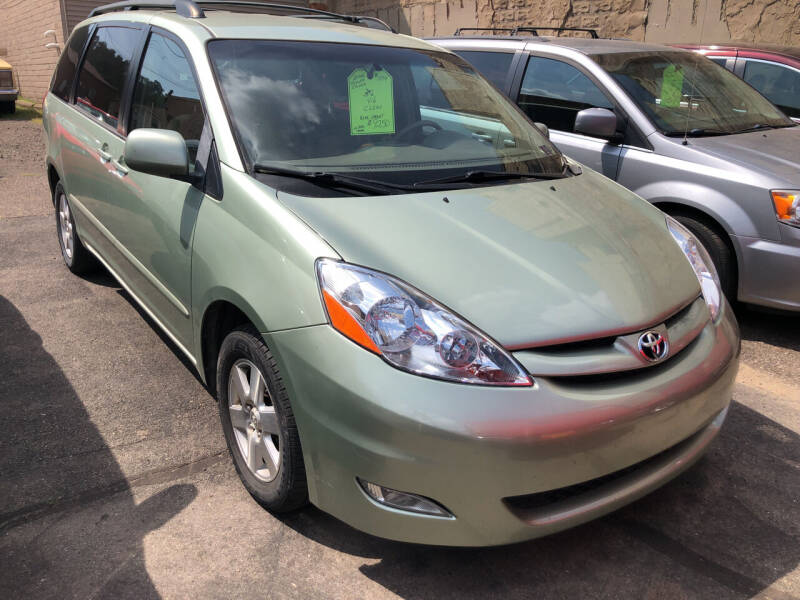 2006 Toyota Sienna for sale at STEEL TOWN PRE OWNED AUTO SALES in Weirton WV
