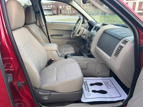 2011 Ford Escape XLT