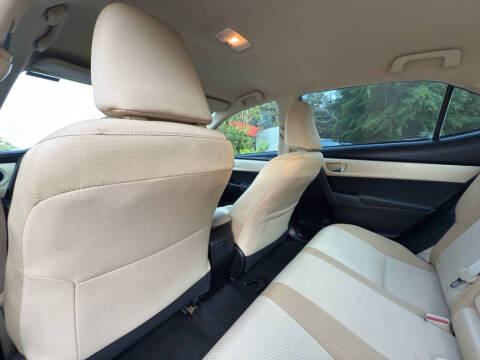 2017 Toyota Corolla LE