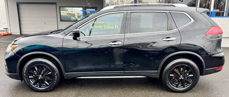 2018 Nissan Rogue SV