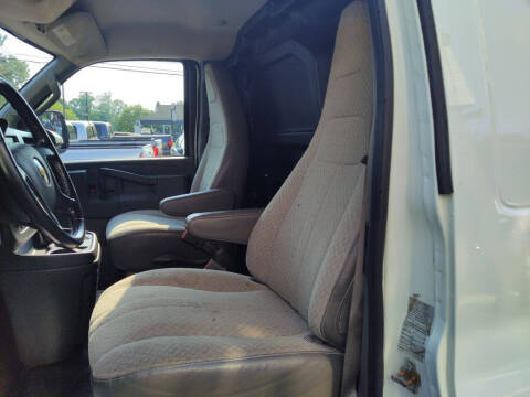 2021 Chevrolet Express 2500