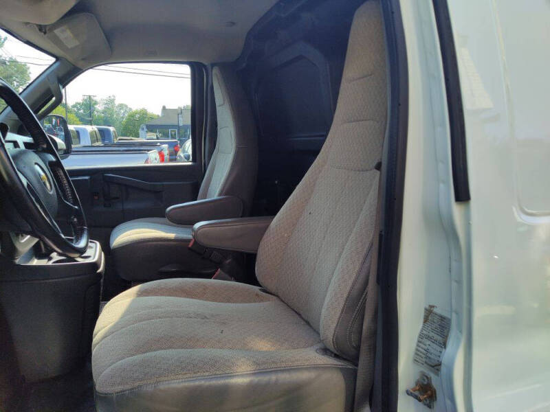 2021 Chevrolet Express 2500