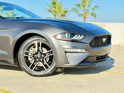 2020 Ford Mustang