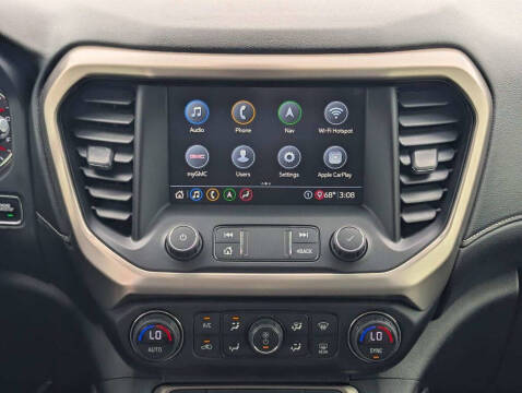 2020 GMC Acadia Denali
