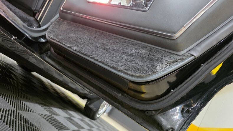 1990 Cadillac Brougham