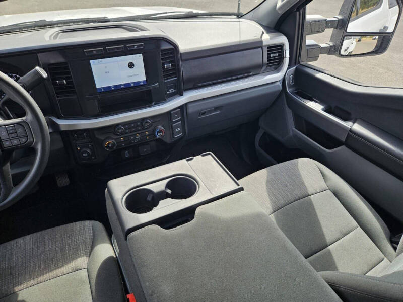 2024 Ford F-350 Super Duty XLT