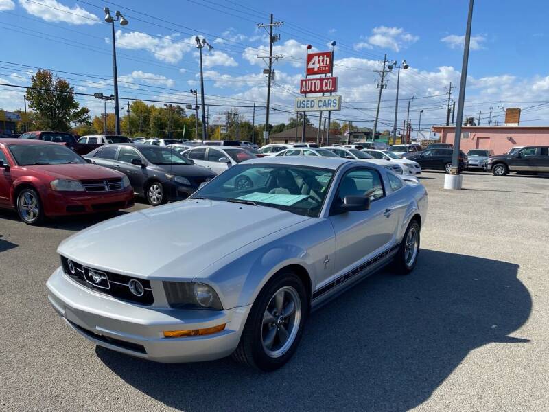 2006 Ford Mustang for sale at 4th Street Auto in Louisville KY